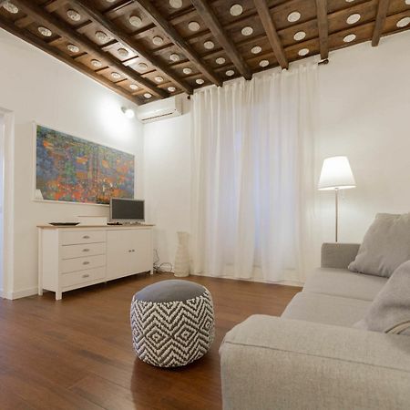 רומא Panieri - Trastevere Apartment מראה חיצוני תמונה